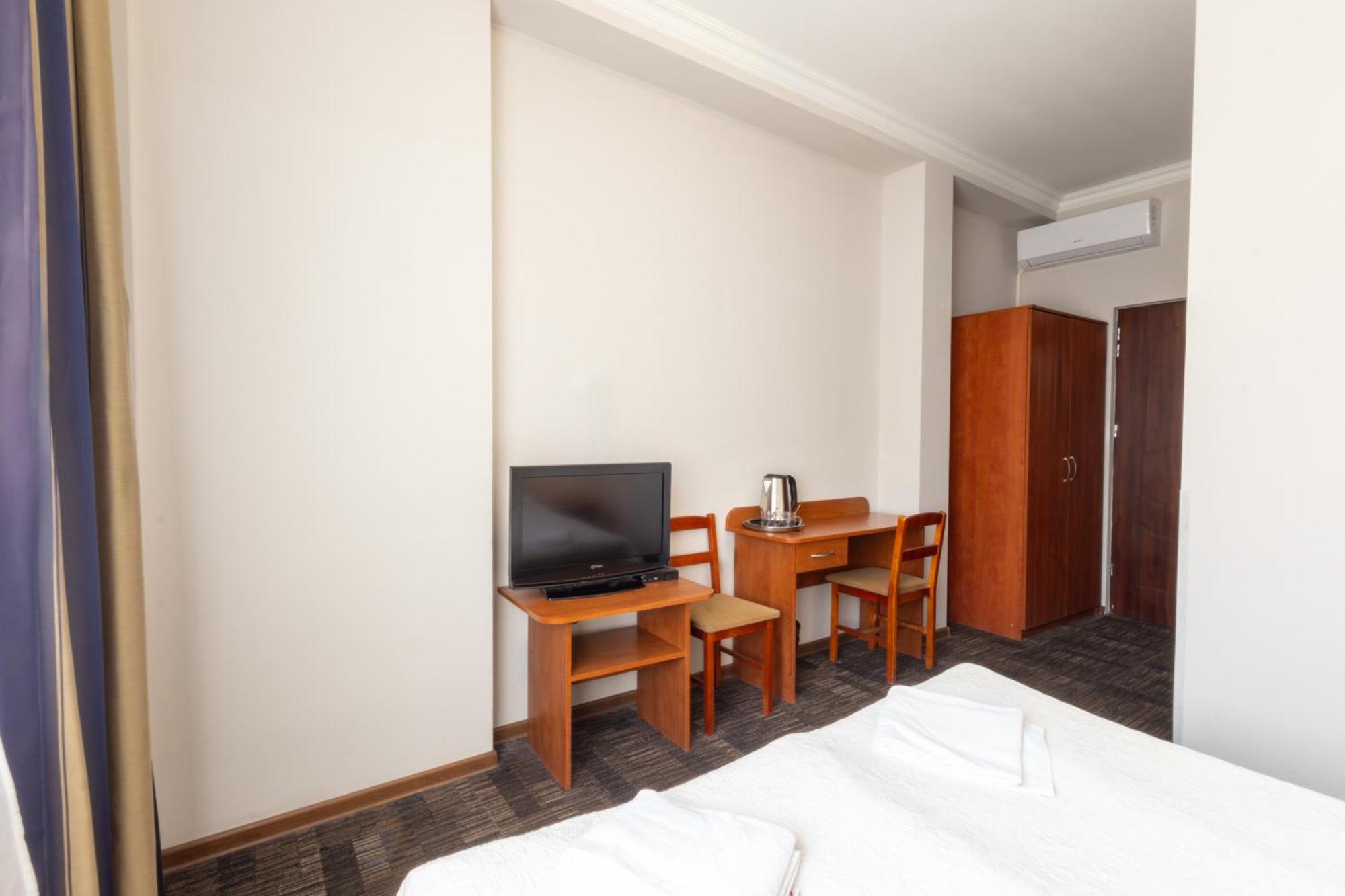 Noclegi Stadion Bed & Breakfast Varsovia Exterior foto