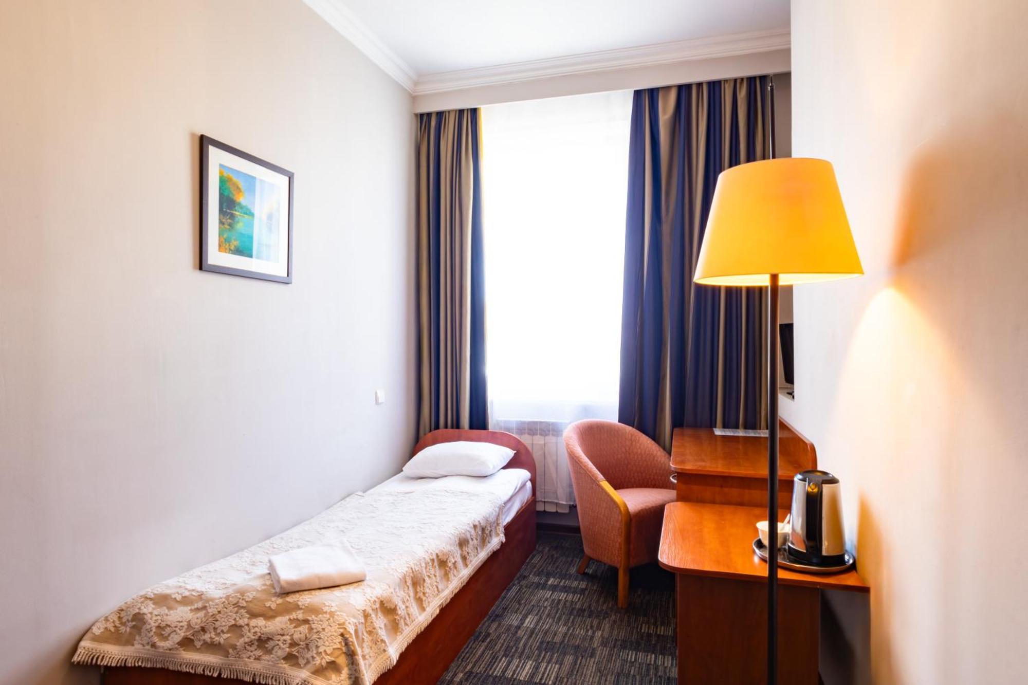 Noclegi Stadion Bed & Breakfast Varsovia Exterior foto