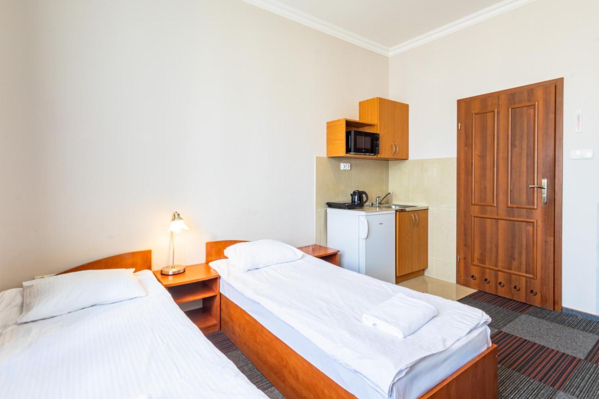 Noclegi Stadion Bed & Breakfast Varsovia Exterior foto