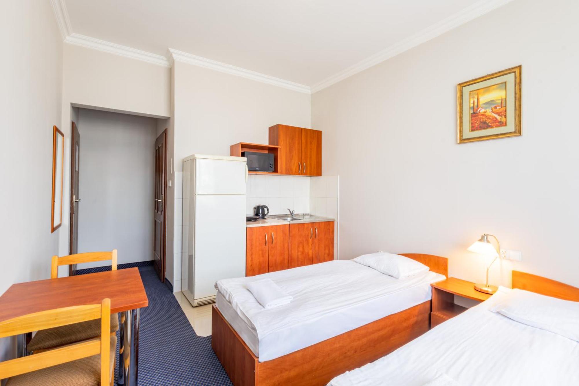 Noclegi Stadion Bed & Breakfast Varsovia Exterior foto