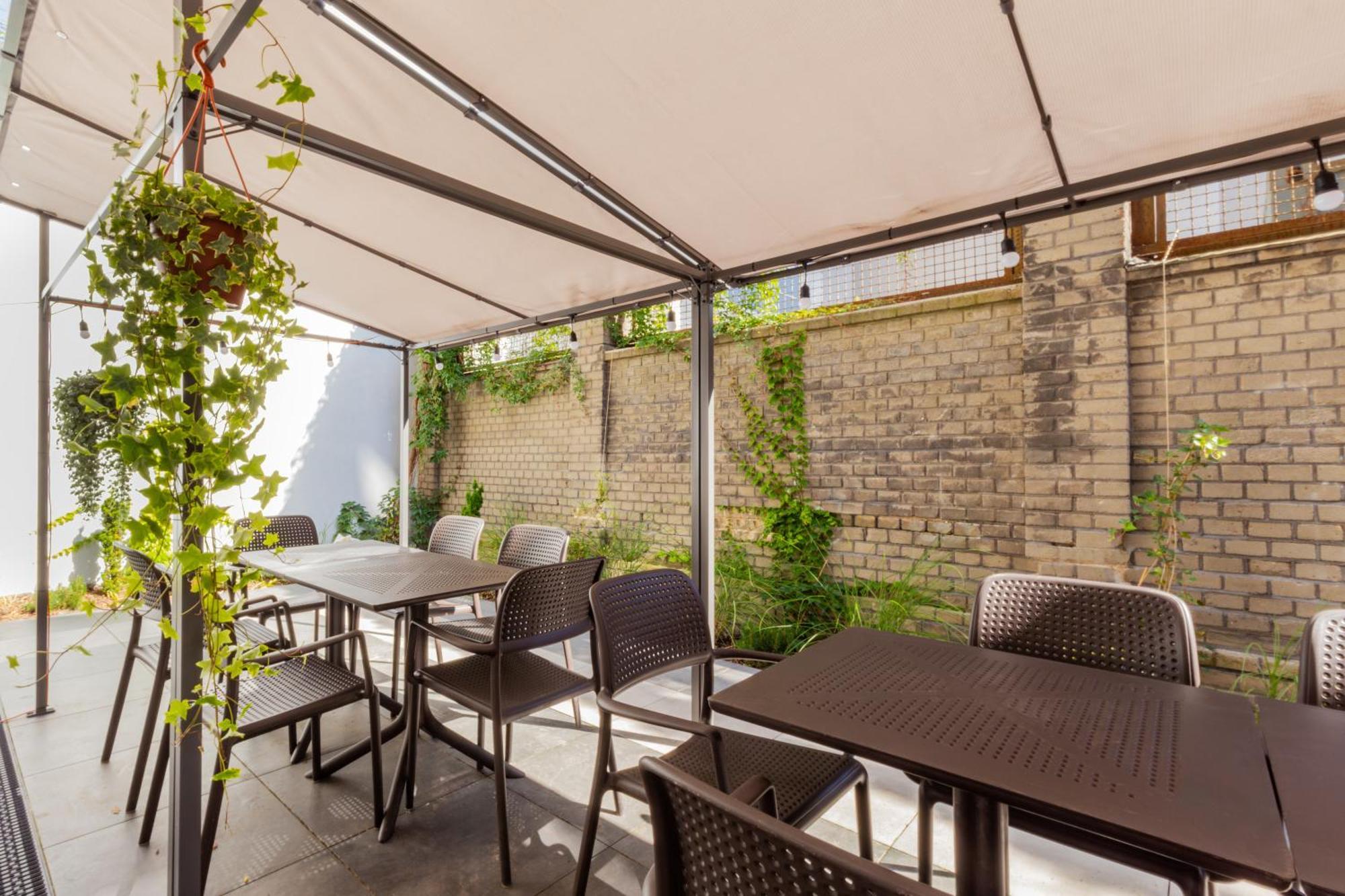 Noclegi Stadion Bed & Breakfast Varsovia Exterior foto