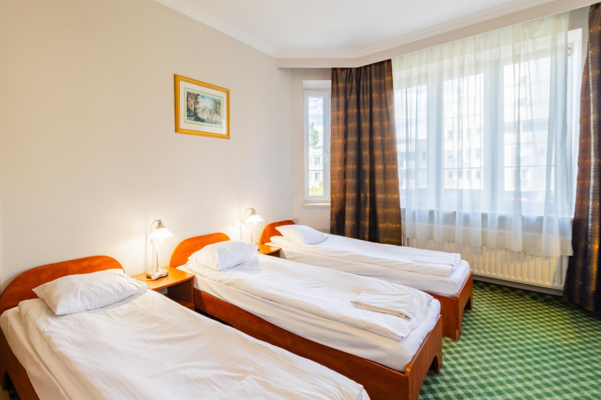 Noclegi Stadion Bed & Breakfast Varsovia Exterior foto